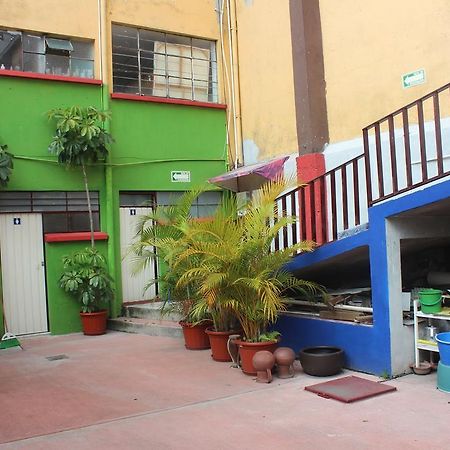 קוארנבאקאבה Hostal Olympia מראה חיצוני תמונה
