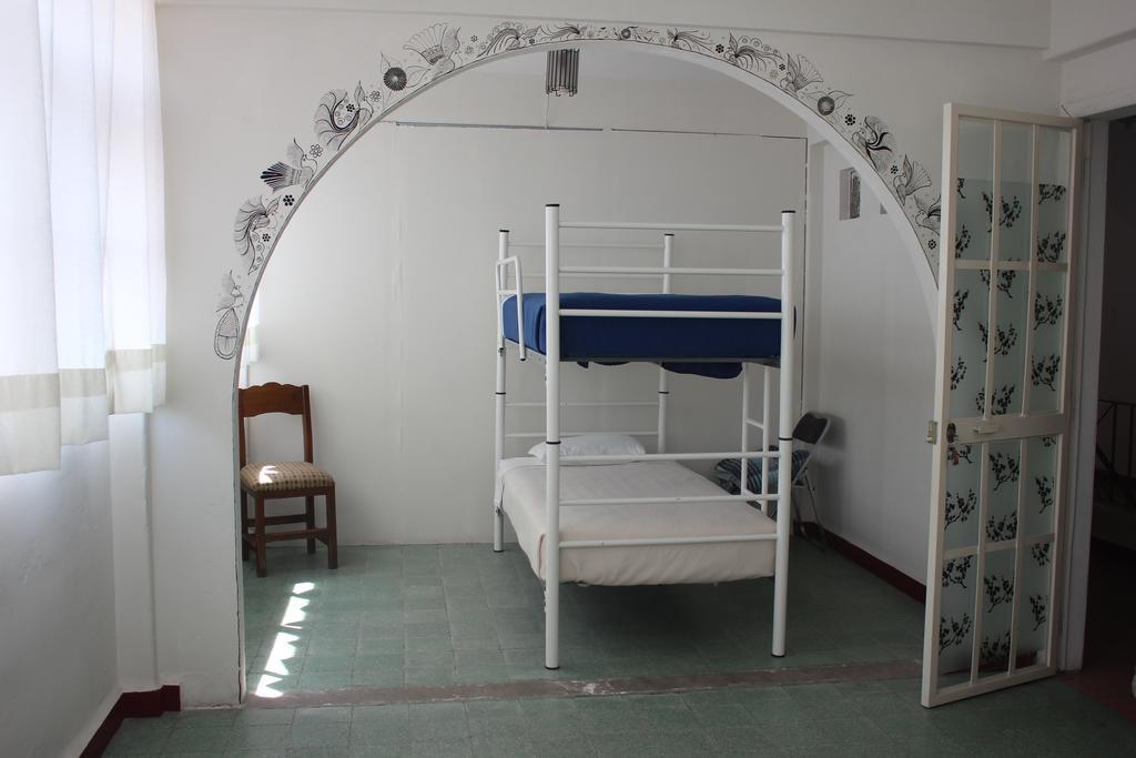 קוארנבאקאבה Hostal Olympia מראה חיצוני תמונה