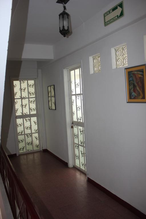 קוארנבאקאבה Hostal Olympia מראה חיצוני תמונה